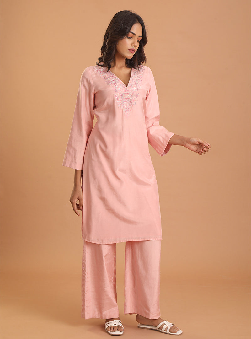 Pink embroidery kurta set