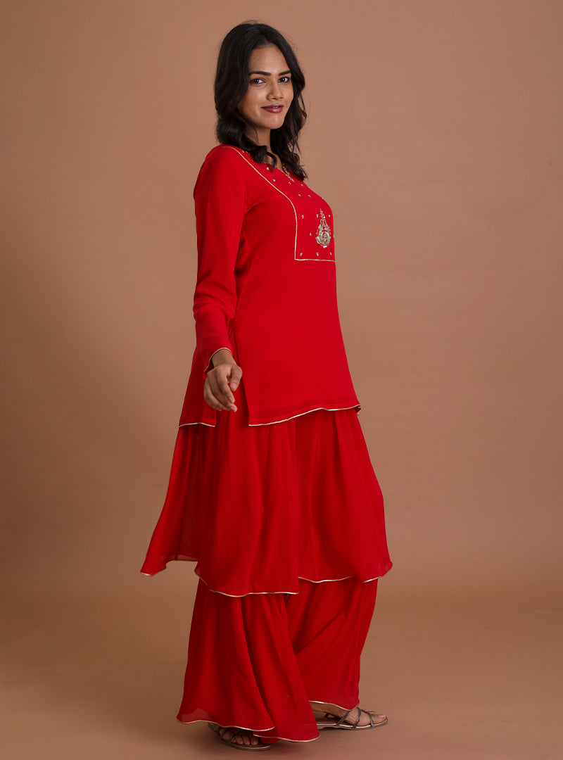 Chhavi gharara set