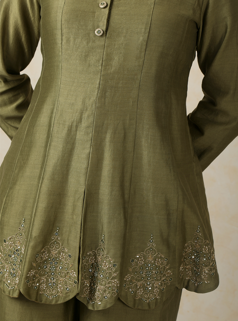 Kama palazzo set