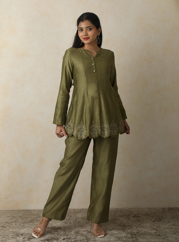 Kama palazzo set