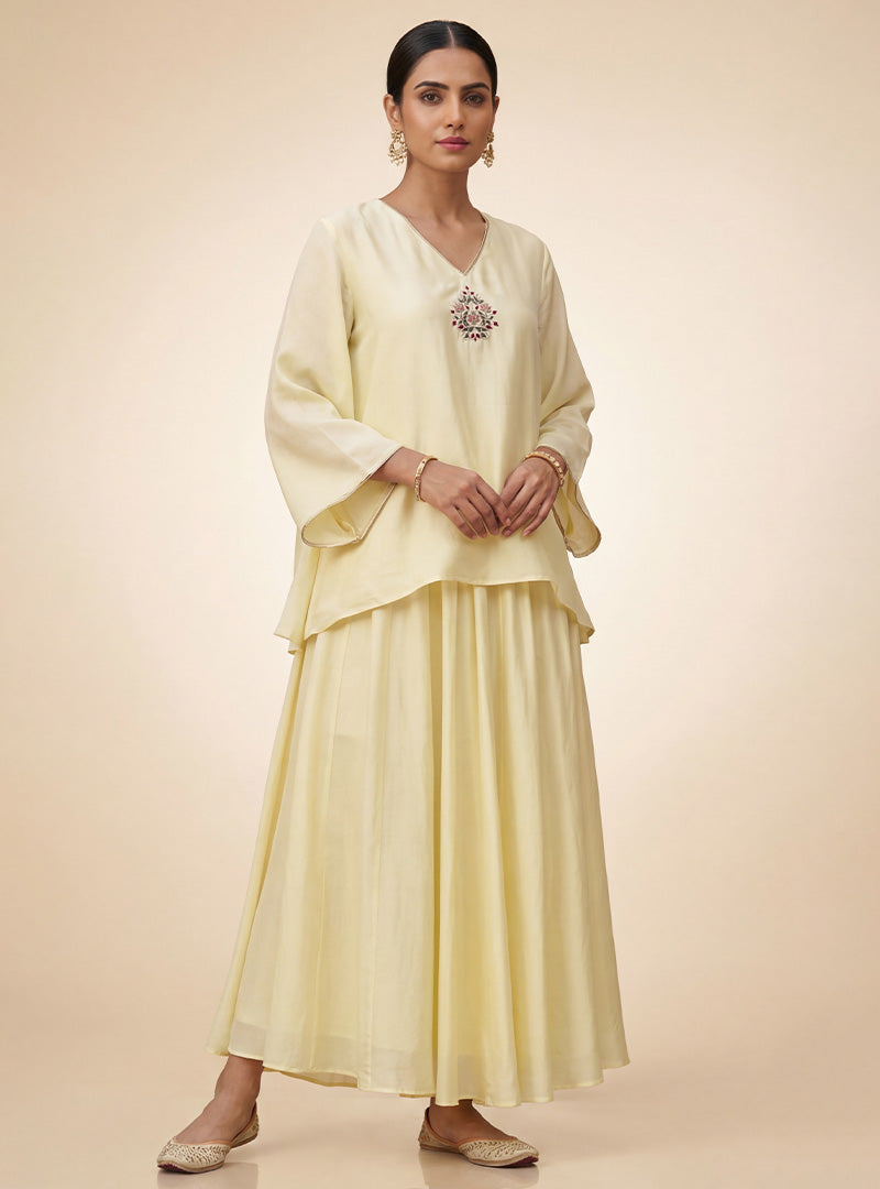 Pankhudi Kurta Set